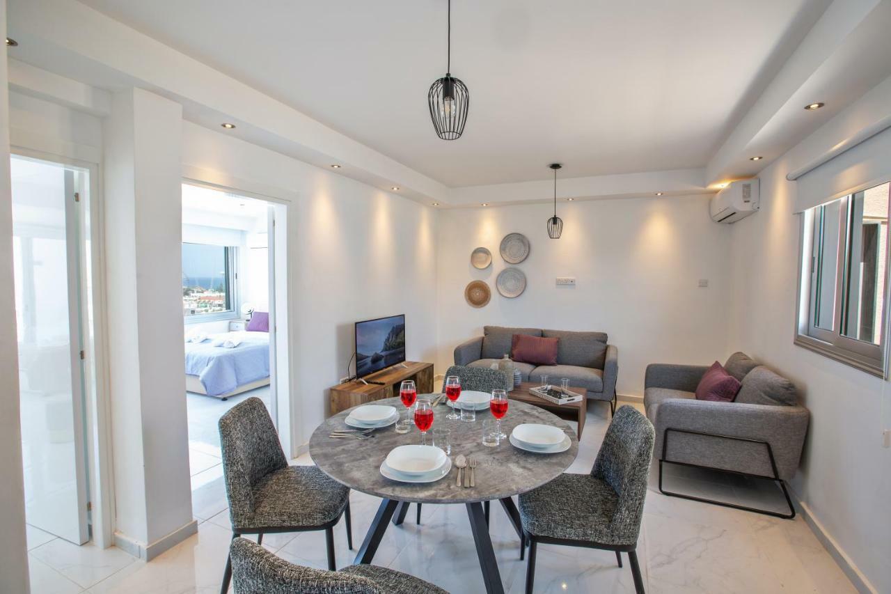 Rio Luxury Apartment ไอยานาปา ภายนอก รูปภาพ